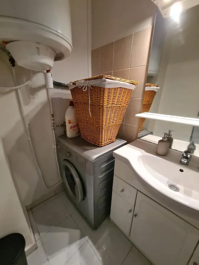 Appartement Cosy Sur Avignon Proche Des Remparts Apartment